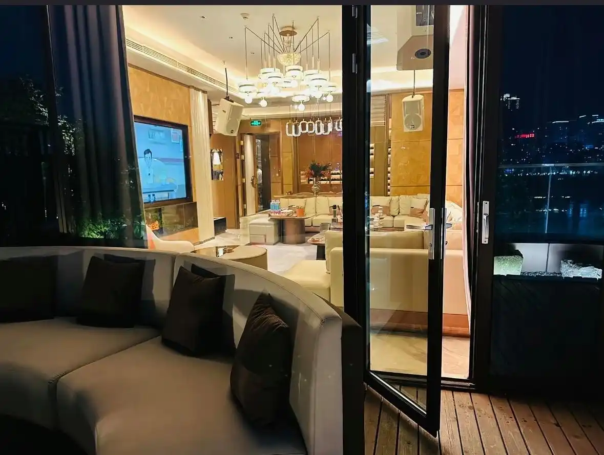 南宁金樽音乐会 KTV 怎么样,包厢环境、硬件配套与消费参考 图片 3